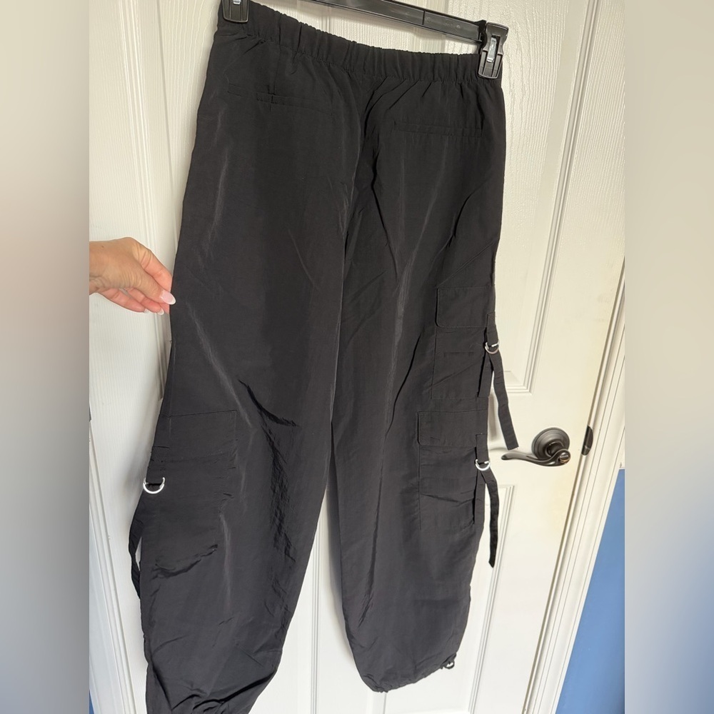Zara Black Utility Cargo Pants Trousers XS NWT - Picture 4 of 5